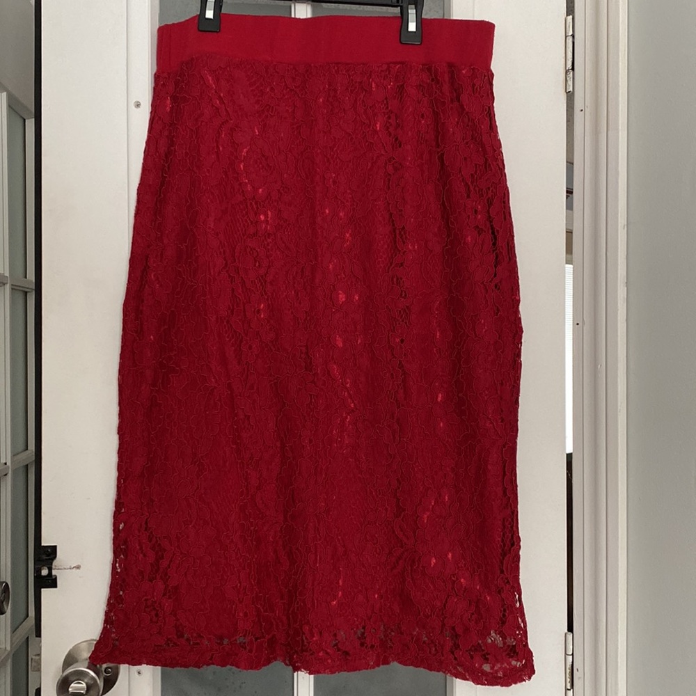 Sweet Modesty women’s red lace pencil skirt - Picture 5 of 6